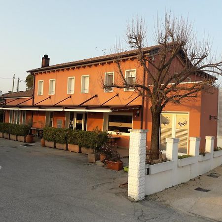 Locanda Mirafiori Hotell San Donà di Piave Eksteriør bilde